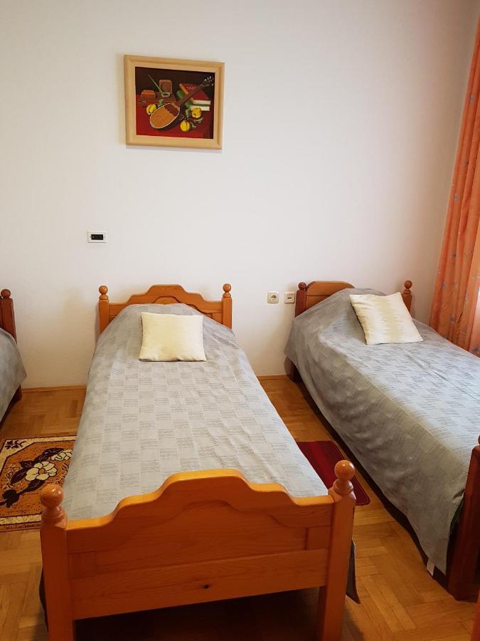 Prenociste Klas Hotel Pleternica Room photo